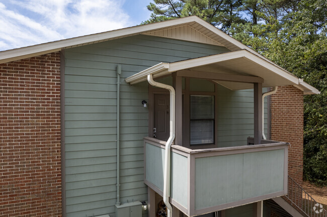 Upstairs Balcony - Sage Trail Apartments