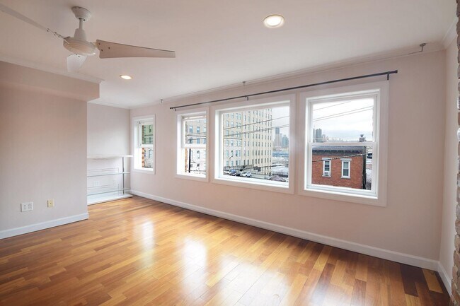 Foto del edificio - 69 Clifton Pl