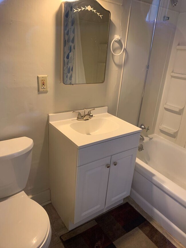 Foto del edificio - Future Rental! Dallastown SD 2 Bedroom Hou...