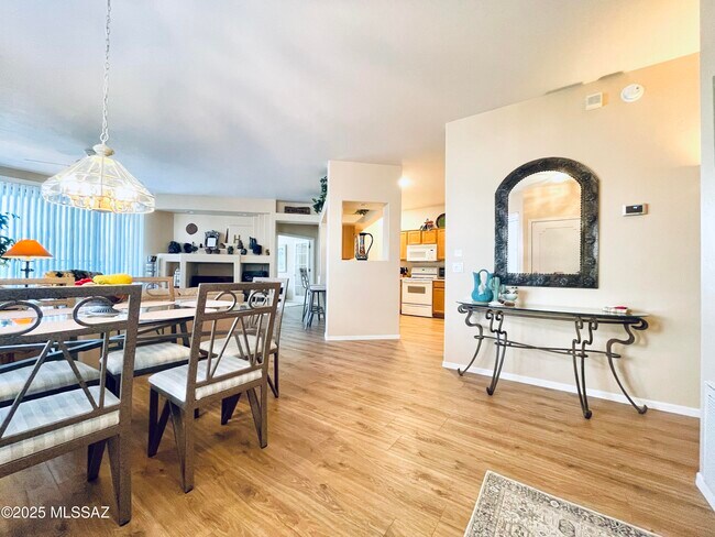 Building Photo - 755 W Vistoso Highlands Dr