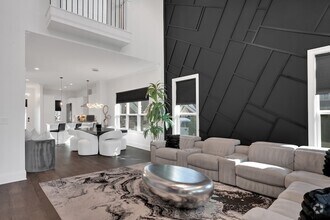 Building Photo - 1024 Club View Dr