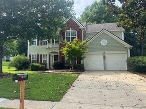 Building Photo - 220 Gaines Oak Way