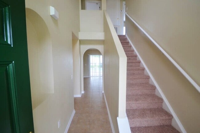 Foto del edificio - 17038 Torvest Ct