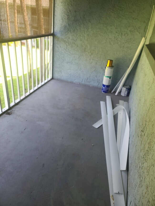 Foto del edificio - 580 Fairways Ln