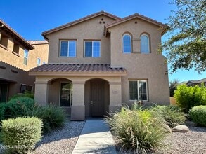 Building Photo - 9123 W Meadow Dr