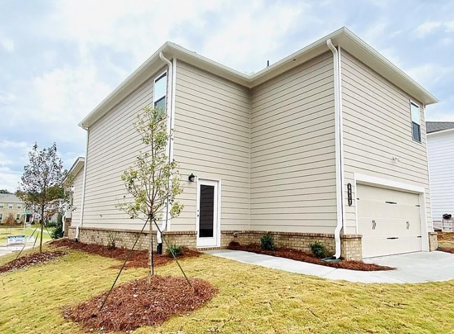 Foto del edificio - 4412 Grosbeak Dr