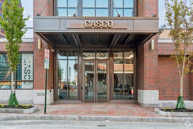 Building Photo - The Casco