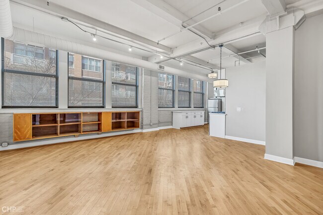 Foto del edificio - 411 S Sangamon St