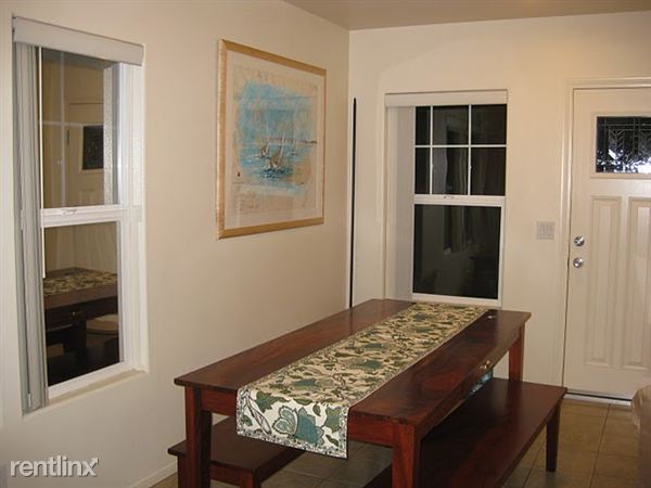 Foto del edificio - 1126 W 28th St