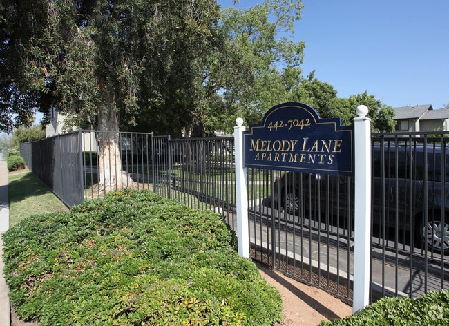 Building Photo - Melody Lane Apartments