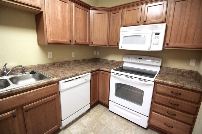 Foto del edificio - 12814 E 47th Terrace Ct S