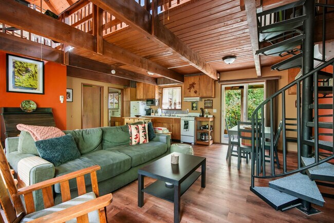Foto del edificio - 64863 E Lupine Dr