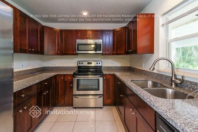 Foto del edificio - 17925 38th Rd N