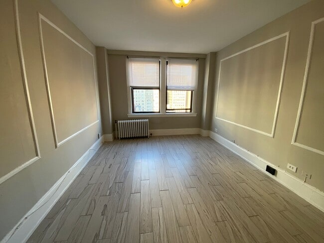 Photo - Sleek Studio in the Heart of Center City Available Now! House