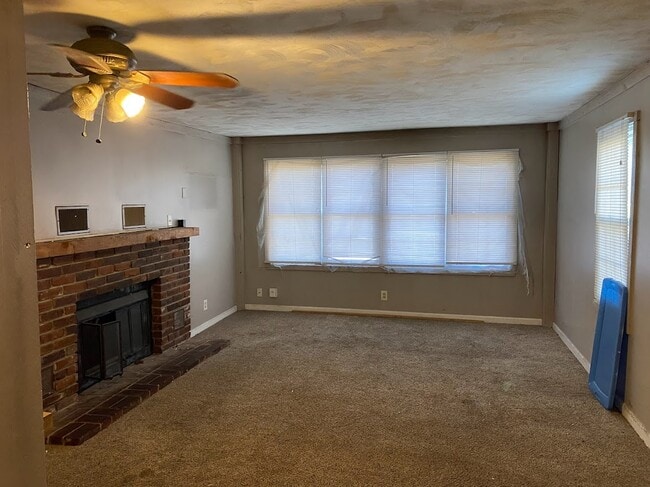 Building Photo - 10063 Coburg Lands Dr