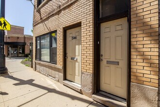 Building Photo - 1546 W North Ave