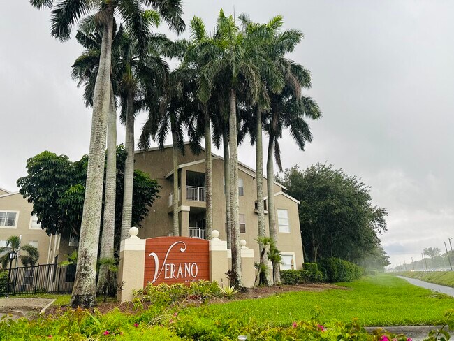 Foto del edificio - 1760 Palm Cove Blvd