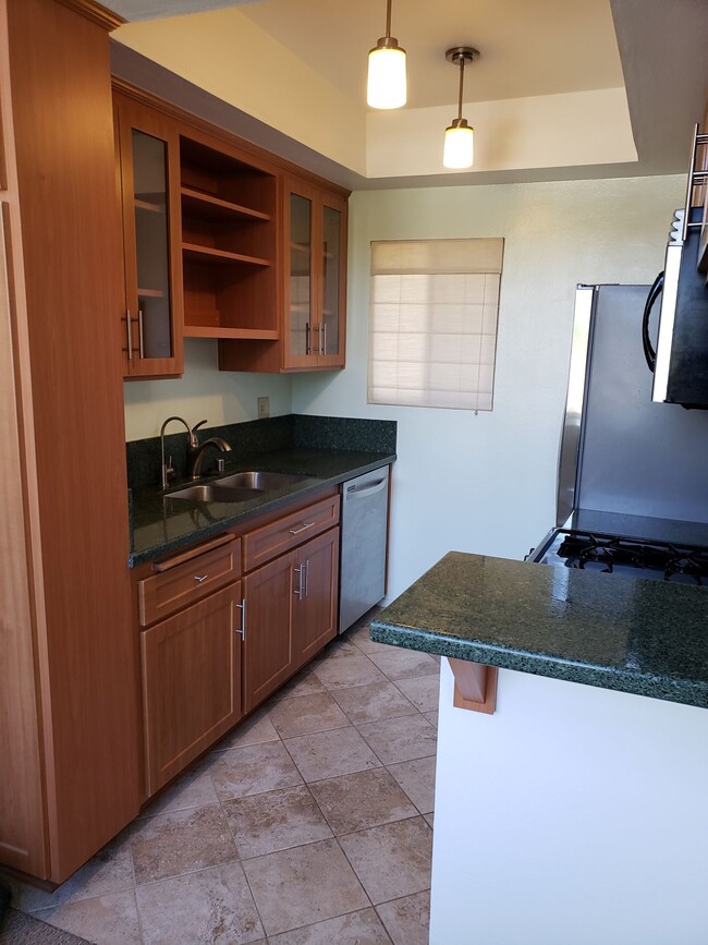 Kitchen - 8110 Manitoba St