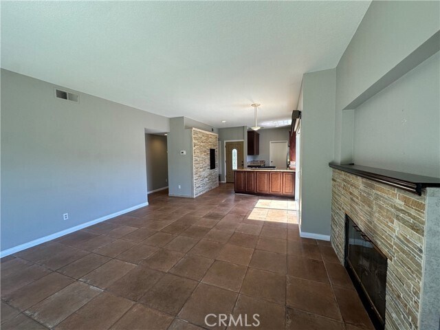 Foto del edificio - 24482 Lantern Hill Dr