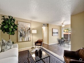Building Photo - Hunter's Glen Apartments