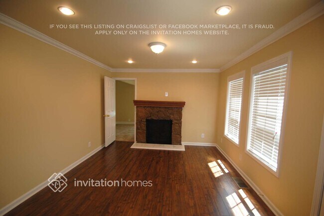 Foto del edificio - 914 Bouldercrest Dr SE