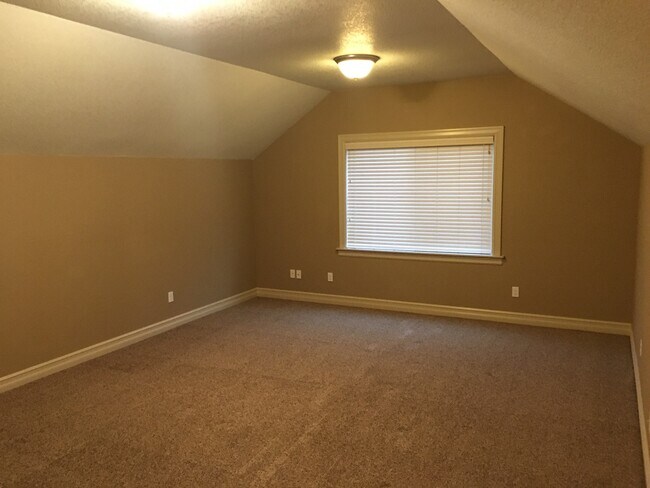 upstairs bedroom 1 - 2060 SW Kendra St