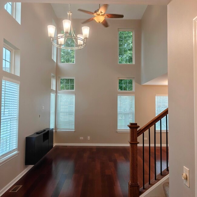 Living Room from Entrance - 1967 Waverly Way