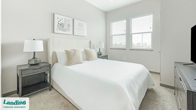 Foto del edificio - 3150 W Twain Ave