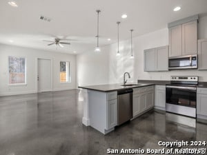 Building Photo - 307 San Salvador Ave