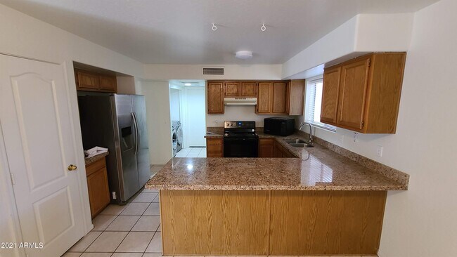 Foto del edificio - 1531 W Bahia Ct