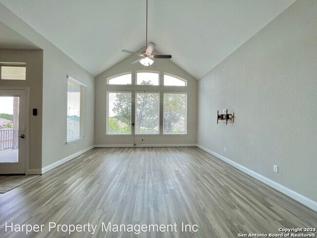 Building Photo - 3 br, 2.5 bath House - 11514 Escobar Rd