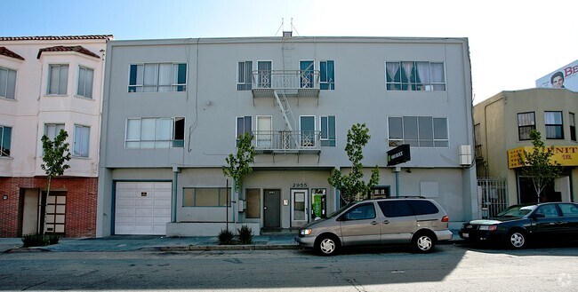 Building Photo - 2951-2955 San Bruno Ave