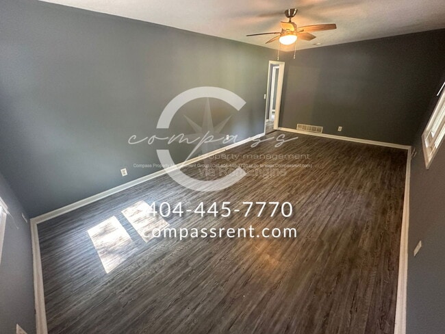 Building Photo - 3228 White Oak Cir
