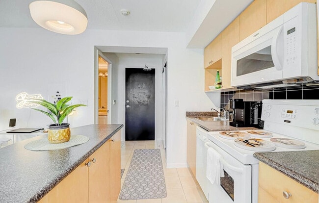 Photo du bâtiment - 139 Bay St.