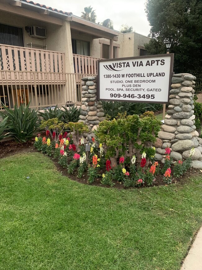 Building Photo - 1430 W Foothill Blvd