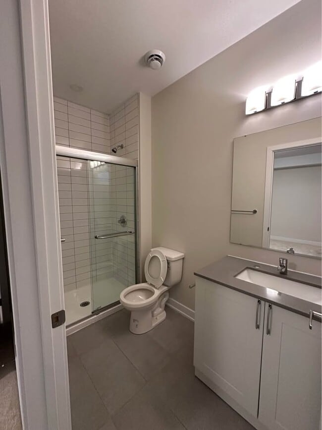 Building Photo - 313 Rhonda Stewart Private