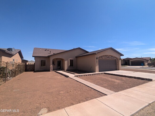 Foto del edificio - 1001 Half Moon Pass