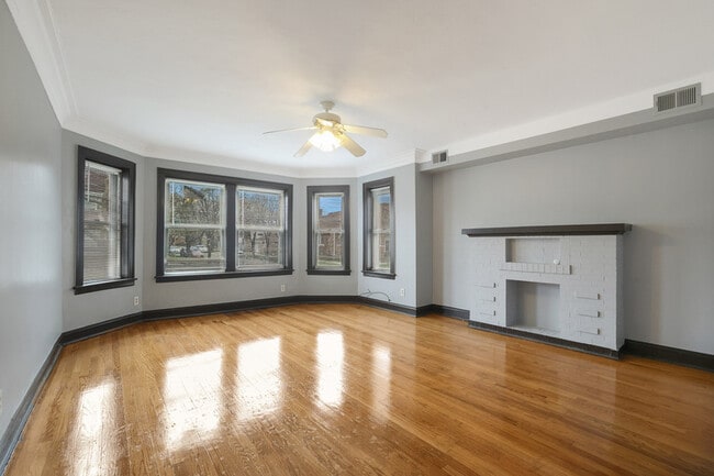 Foto del edificio - 8003 S Ada St