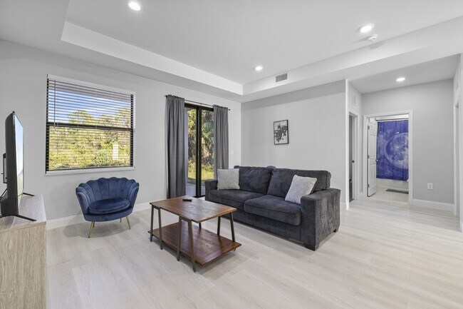 Foto del edificio - 622 Windermere Dr