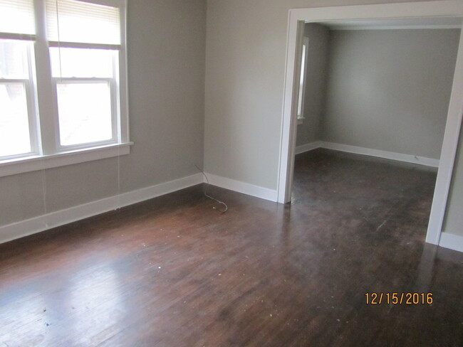 Foto del edificio - NICE Duplex for Rent close to Midtown and ...