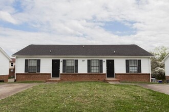 Building Photo - 119 Bennett Dr