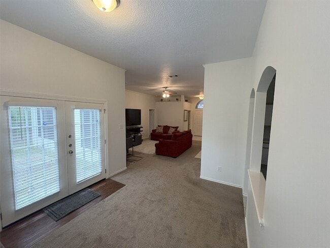 Photo - 2230 Laurel Oaks Dr House