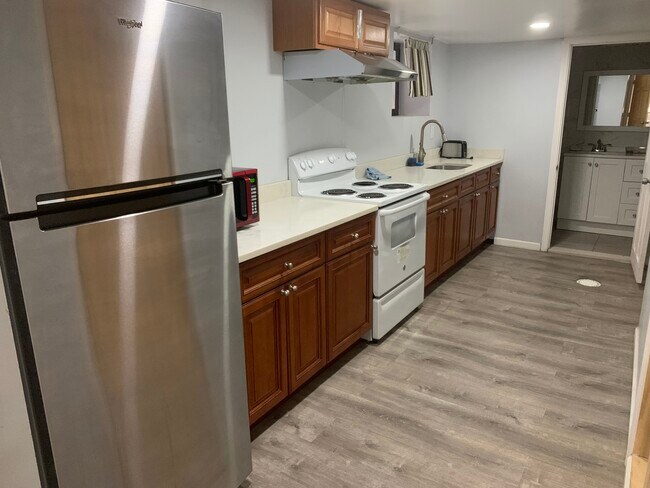 Foto del edificio - 5632 Beacon St