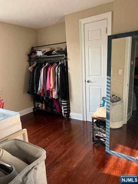 Foto del edificio - 85 Burns Ave