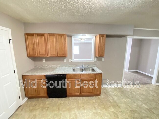 Building Photo - 2473 Chattering Ln