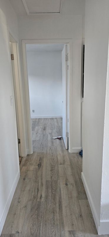 Foto del edificio - 24648 Eshelman Ave