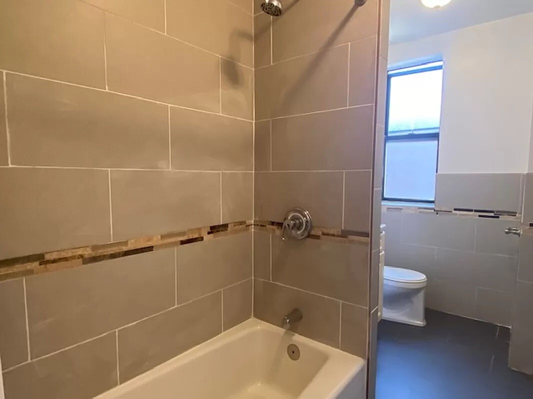 Foto principal - West 171st Street