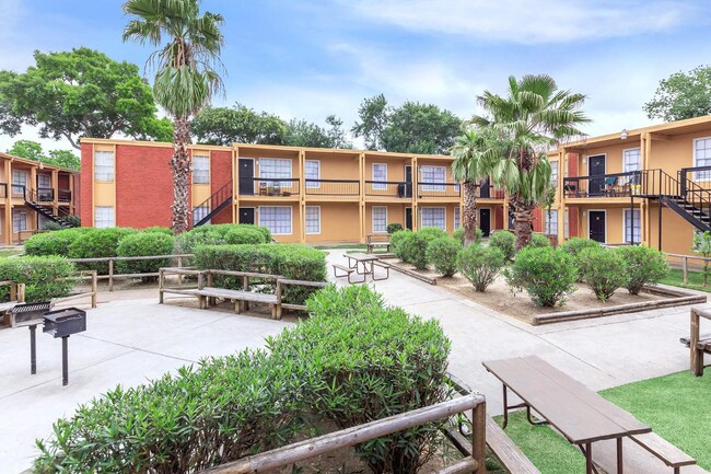 Foto del edificio - Woodvine Apartments