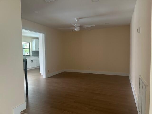 Foto del edificio - 14040 Paddock Dr