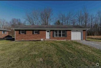 Building Photo - 465 Morgan Dr